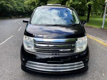 Used Nissan Elgrand 2010 for sale - 74764926: Photo