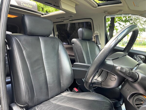 Used Nissan Elgrand 2010 for sale - 74764926: Photo 31