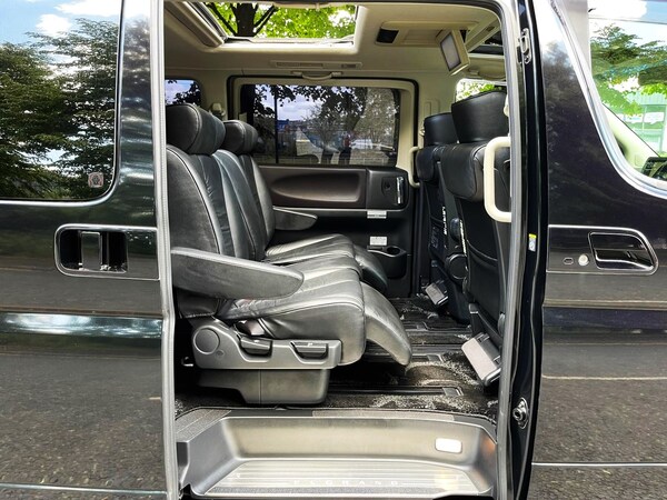 Used Nissan Elgrand 2010 for sale - 74764926: Photo 35