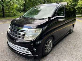 Used Nissan Elgrand 2010 for sale - 74764926: Photo