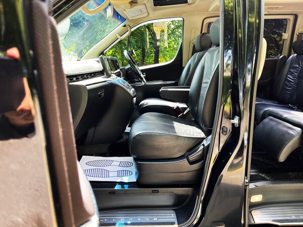 Used Nissan Elgrand 2010 for sale - 74764926: Photo 46