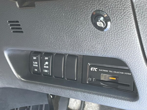 Used Nissan Elgrand 2010 for sale - 74764926: Photo 72