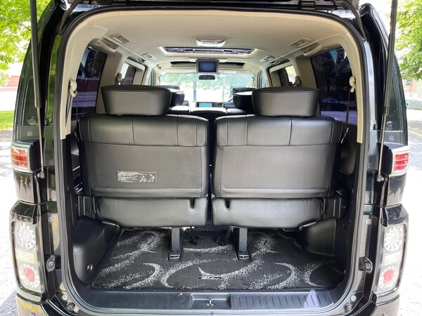 Used Nissan Elgrand 2010 for sale - 74764926: Photo 80
