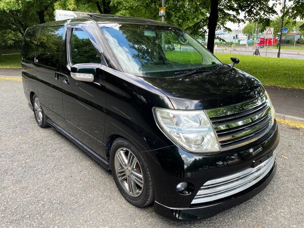 Used Nissan Elgrand 2010 for sale - 74764926: Photo 9