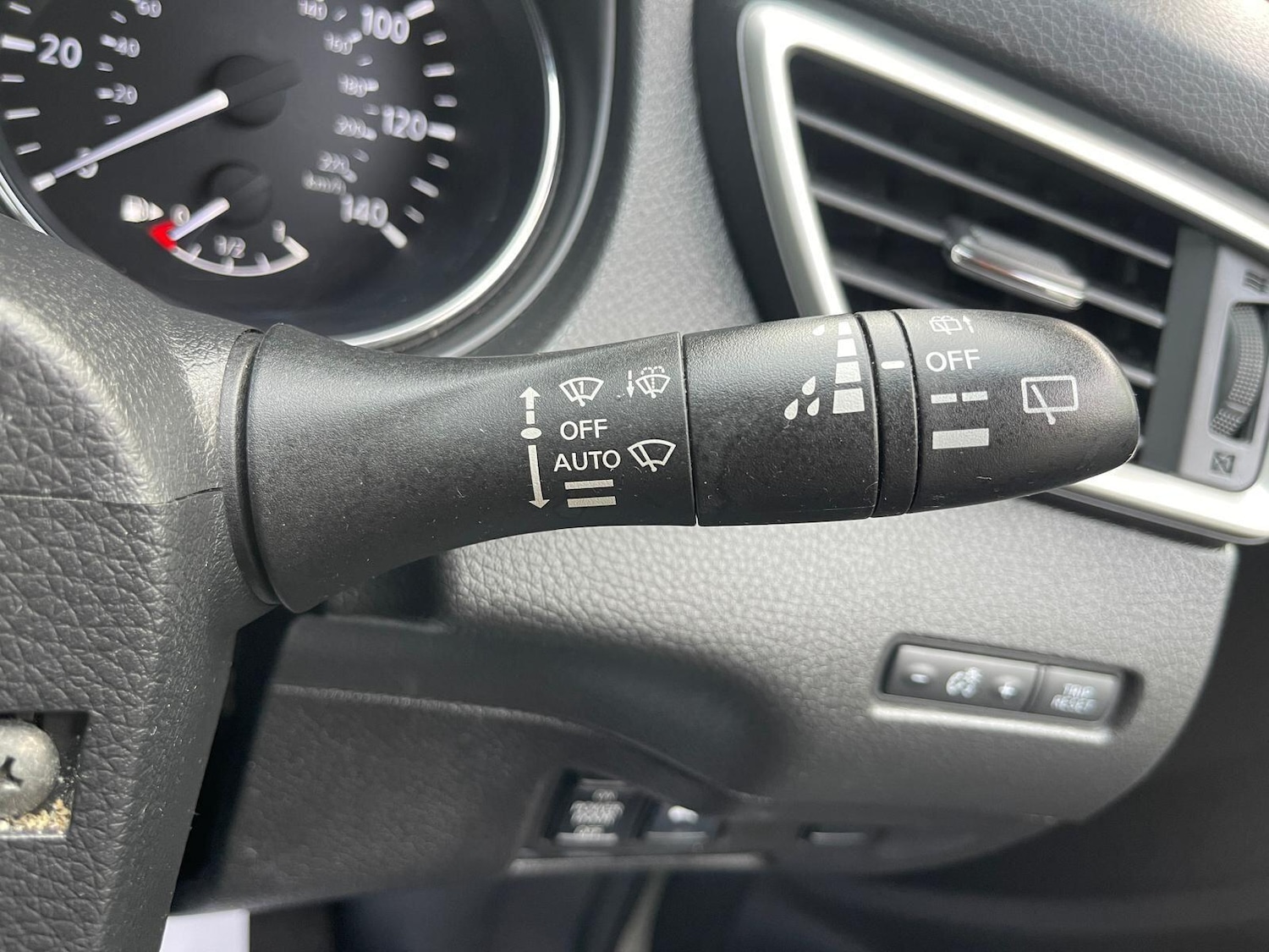 Used Nissan X-Trail 2016 for sale - 76623159: Photo 31