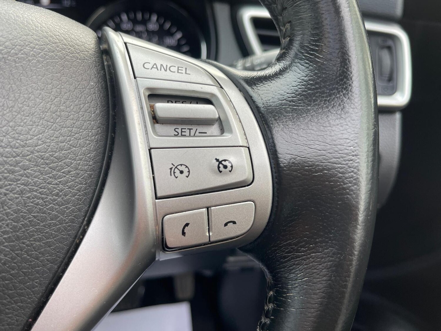 Used Nissan X-Trail 2016 for sale - 76623159: Photo 33