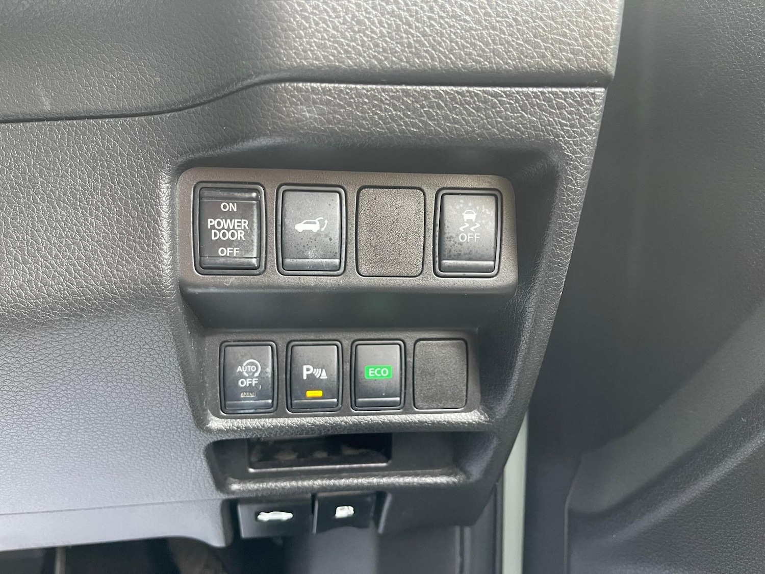 Used Nissan X-Trail 2016 for sale - 76623159: Photo 35