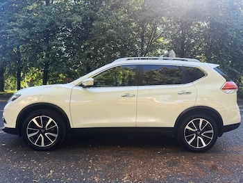 Used Nissan X-Trail 2015 for sale - 79196494: Photo