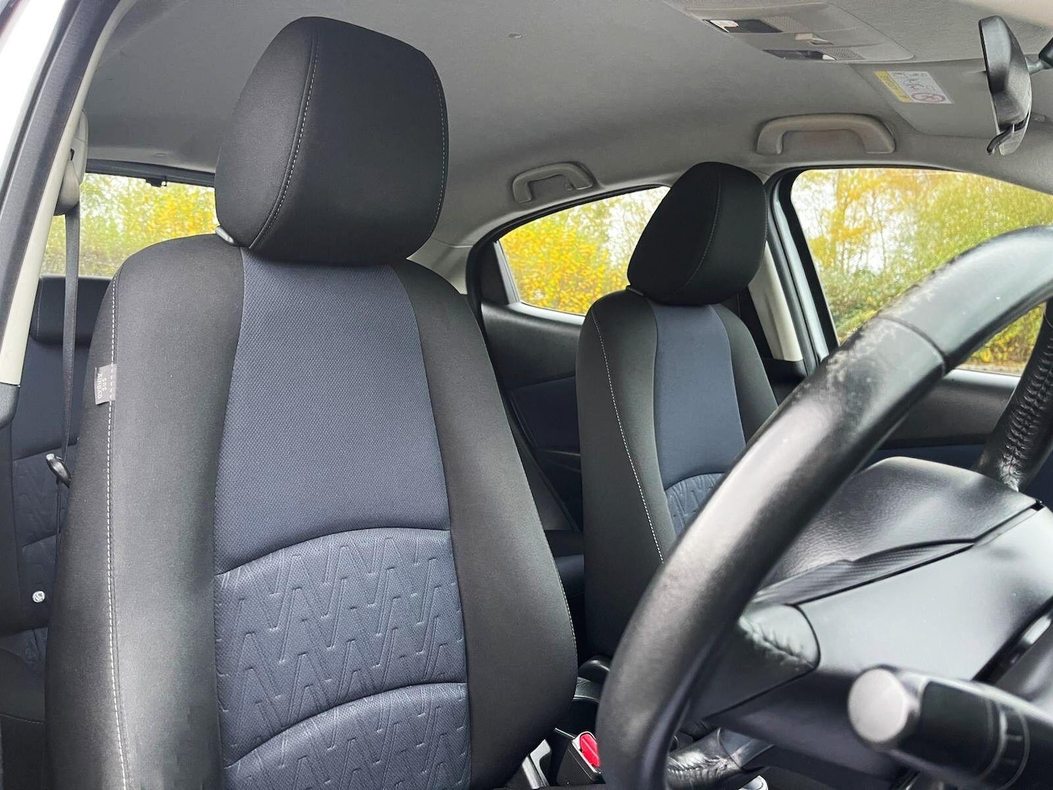 Used Mazda Mazda2 2015 for sale - 76579862: Photo 20