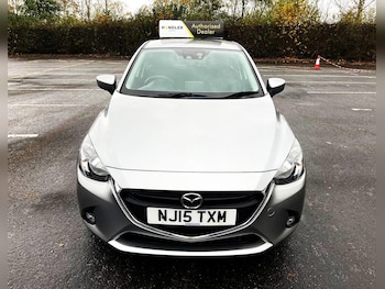 Used Mazda Mazda2 2015 for sale - 76579862: Photo