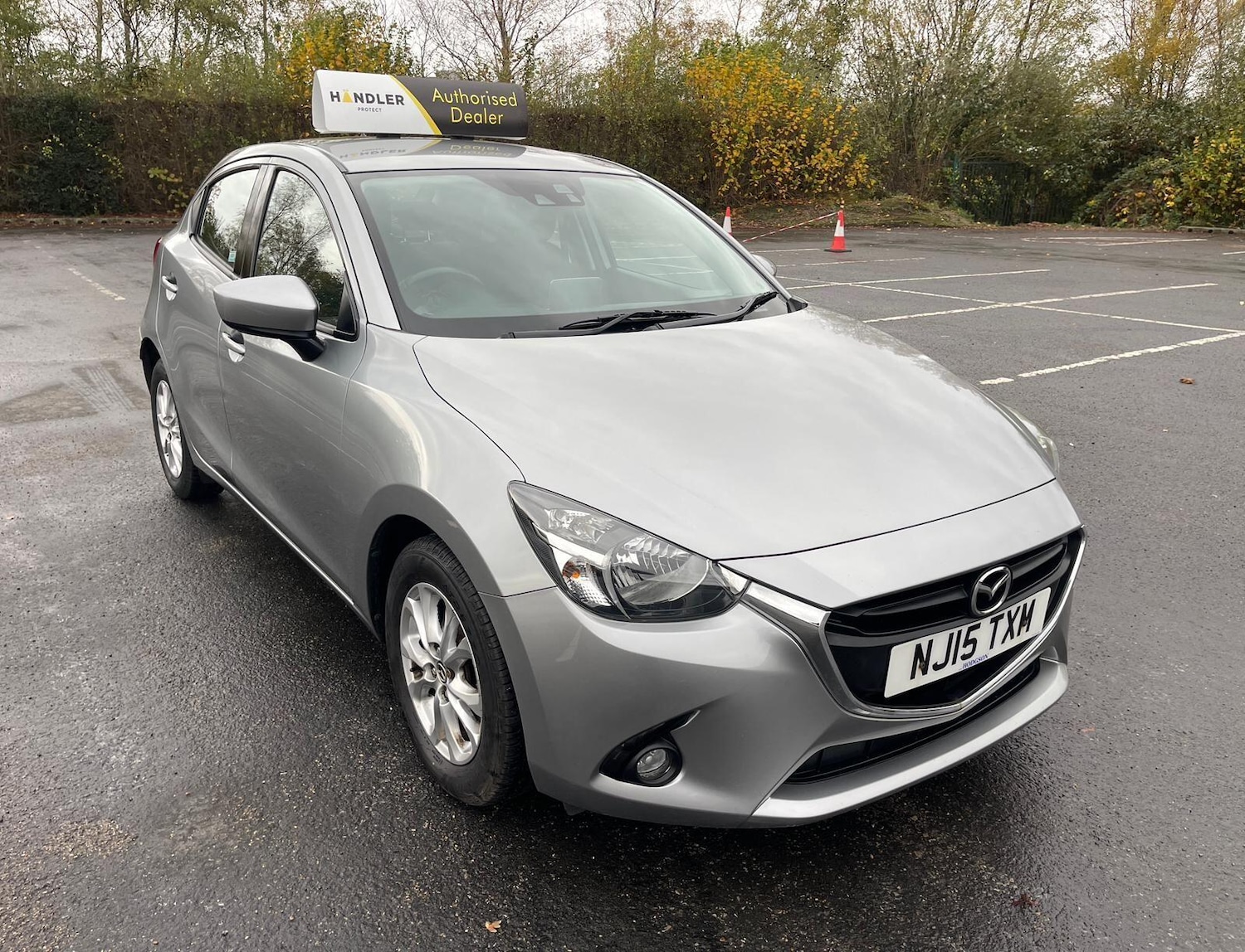 Used Mazda Mazda2 2015 for sale - 76579862: Photo 5