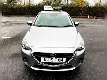 Used Mazda Mazda2 2015 for sale - 76506209: Photo