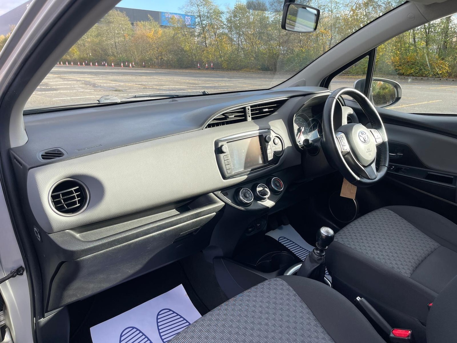 Used Toyota Yaris 2016 for sale - 76593426: Photo 17