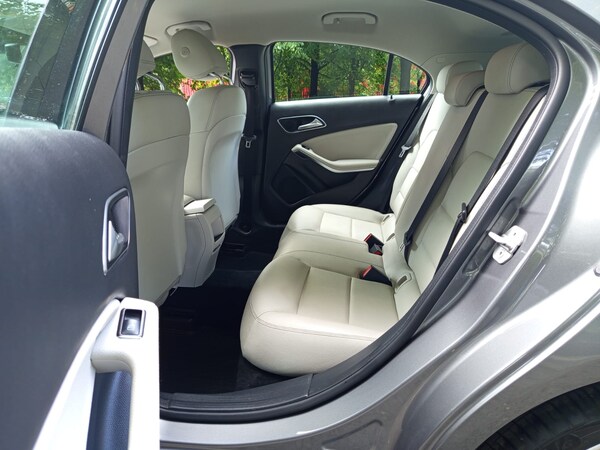 Used Mercedes-Benz A-Class 2015 for sale - 74865450: Photo 31