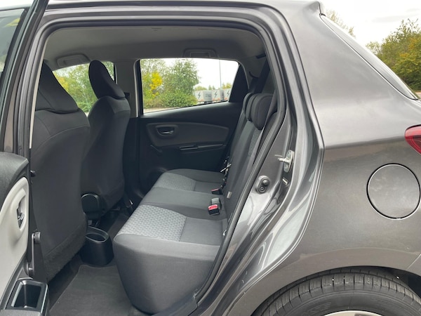 Used Toyota Yaris 2015 for sale - 76290062: Photo 25