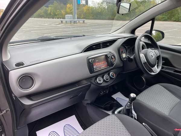 Used Toyota Yaris 2015 for sale - 76290062: Photo 27