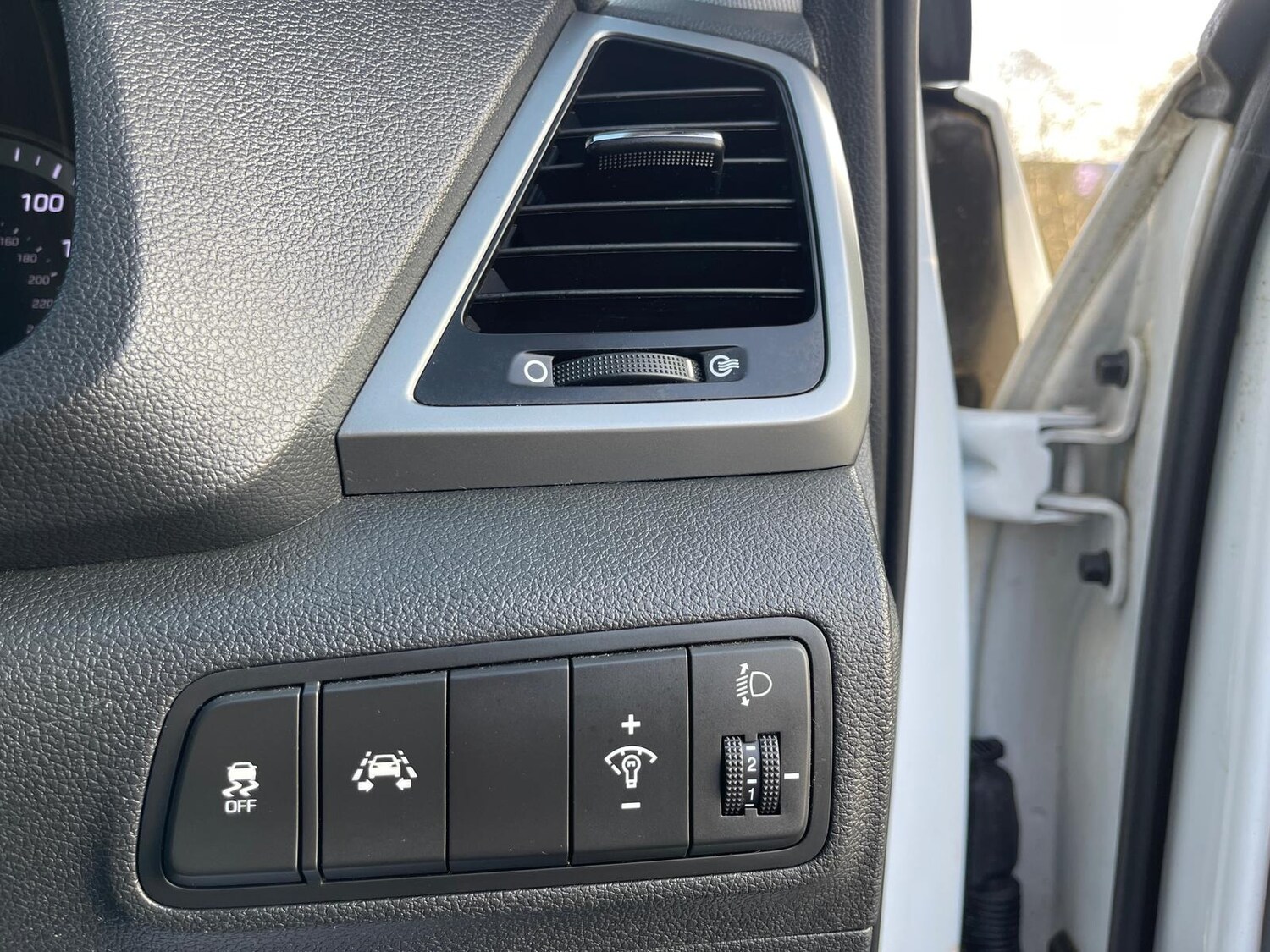 Used Hyundai TUCSON 2017 for sale - 76933344: Photo 22