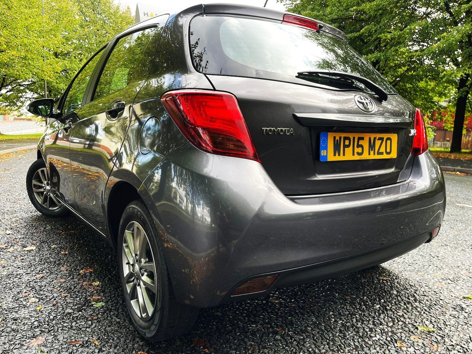 Used Toyota Yaris 2015 for sale - 76593401: Photo 3