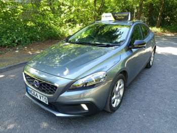 Used Volvo V40 2015 for sale - 74615977: Photo
