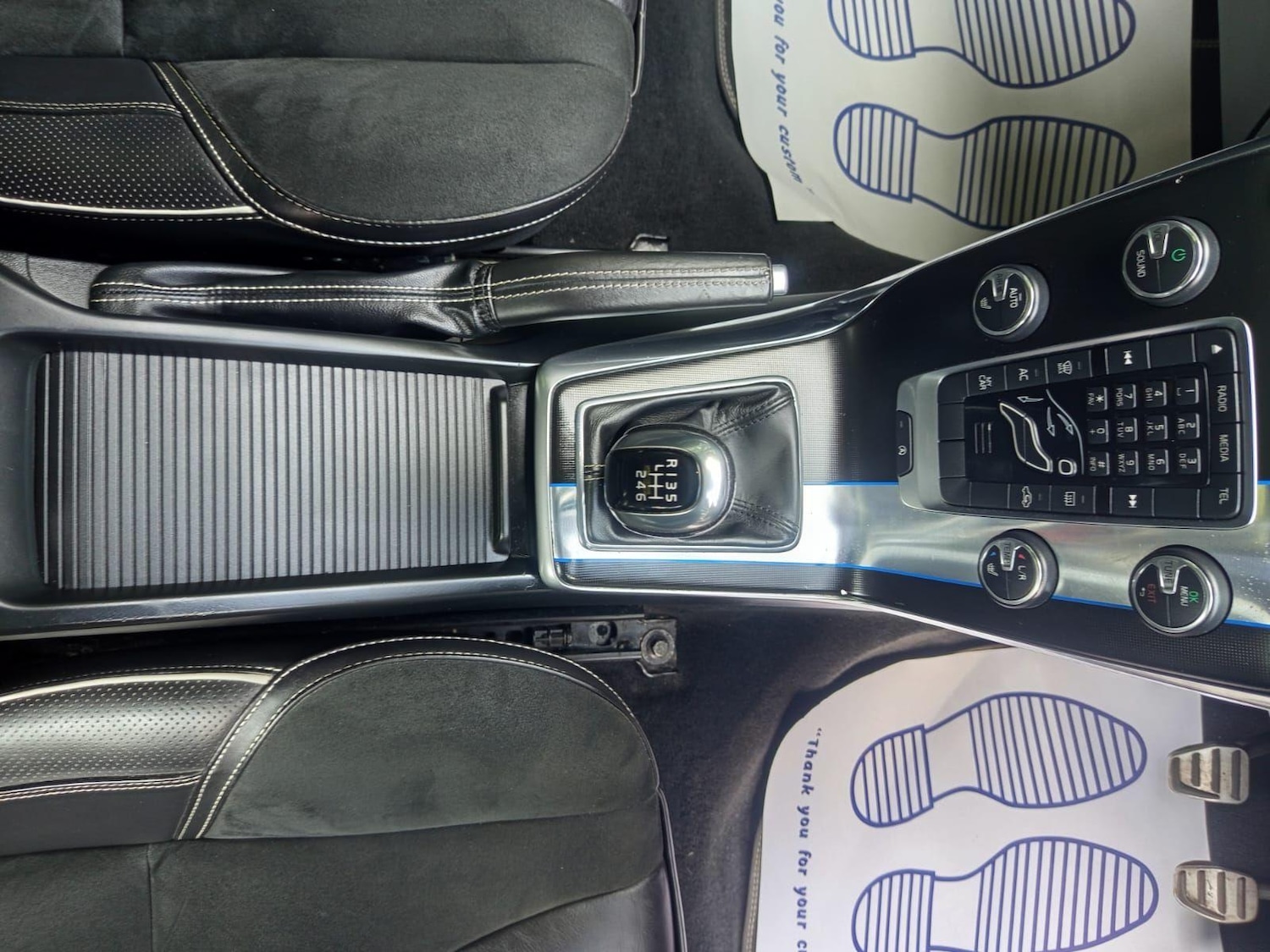 Used Volvo V40 2015 for sale - 76593435: Photo 39