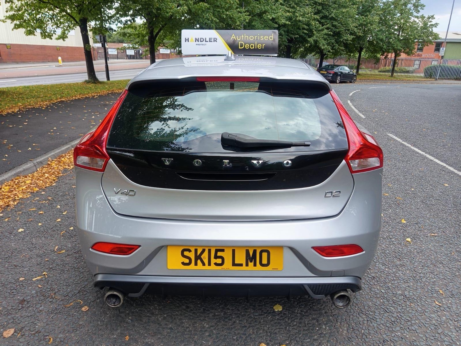 Used Volvo V40 2015 for sale - 76593435: Photo 6