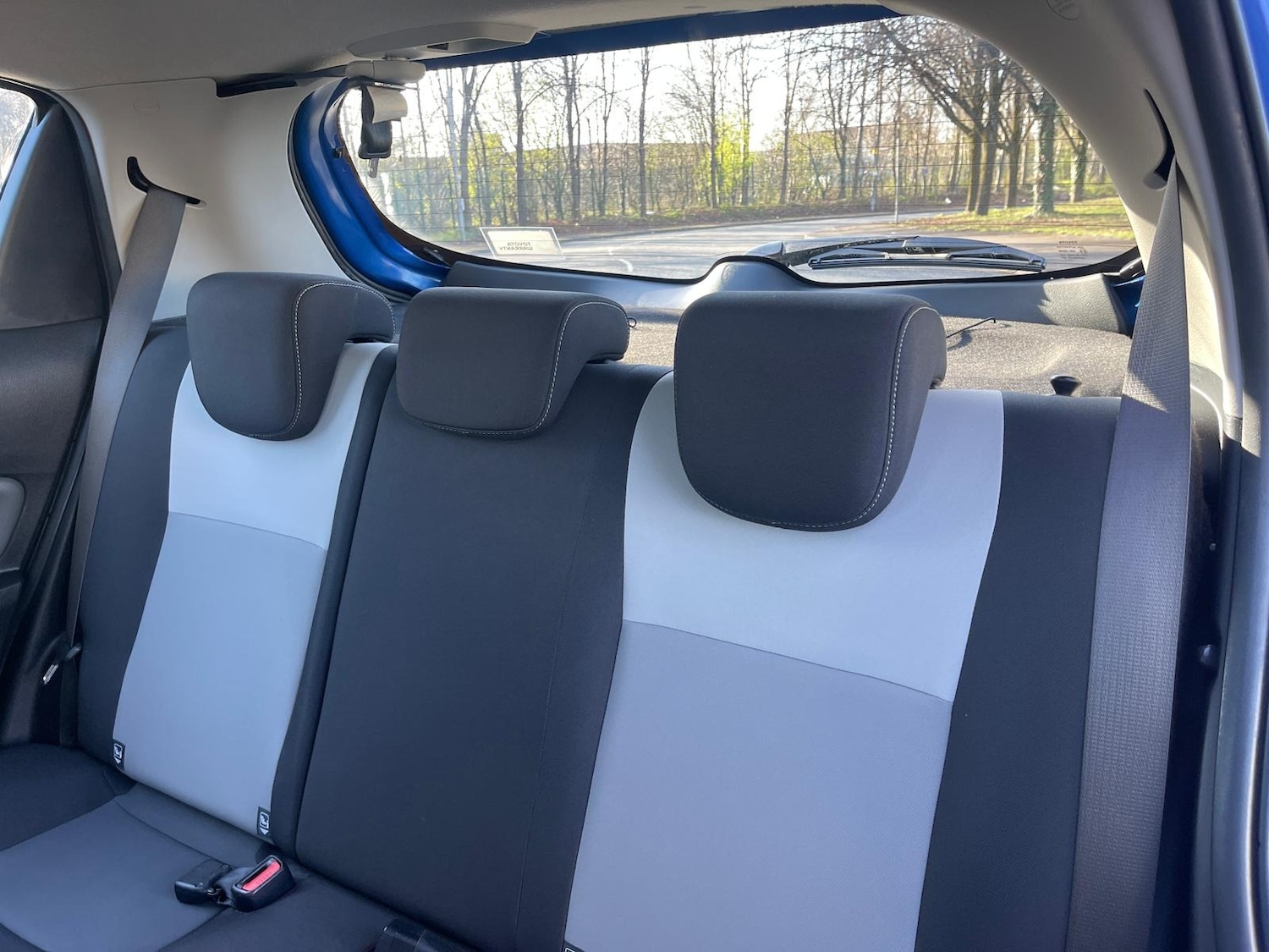 Used Toyota Yaris 2017 for sale - 77918790: Photo 21