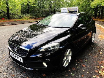 Used Volvo V40 2013 for sale - 75957323: Photo