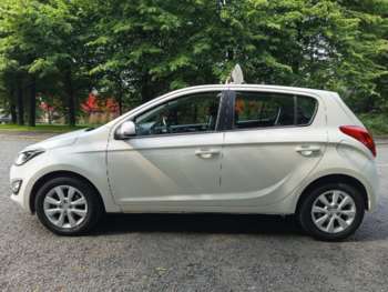 Used Hyundai i20 2013 for sale - 74865355: Photo