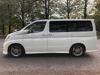 Used Nissan Elgrand 2010 for sale - 79826901: Photo