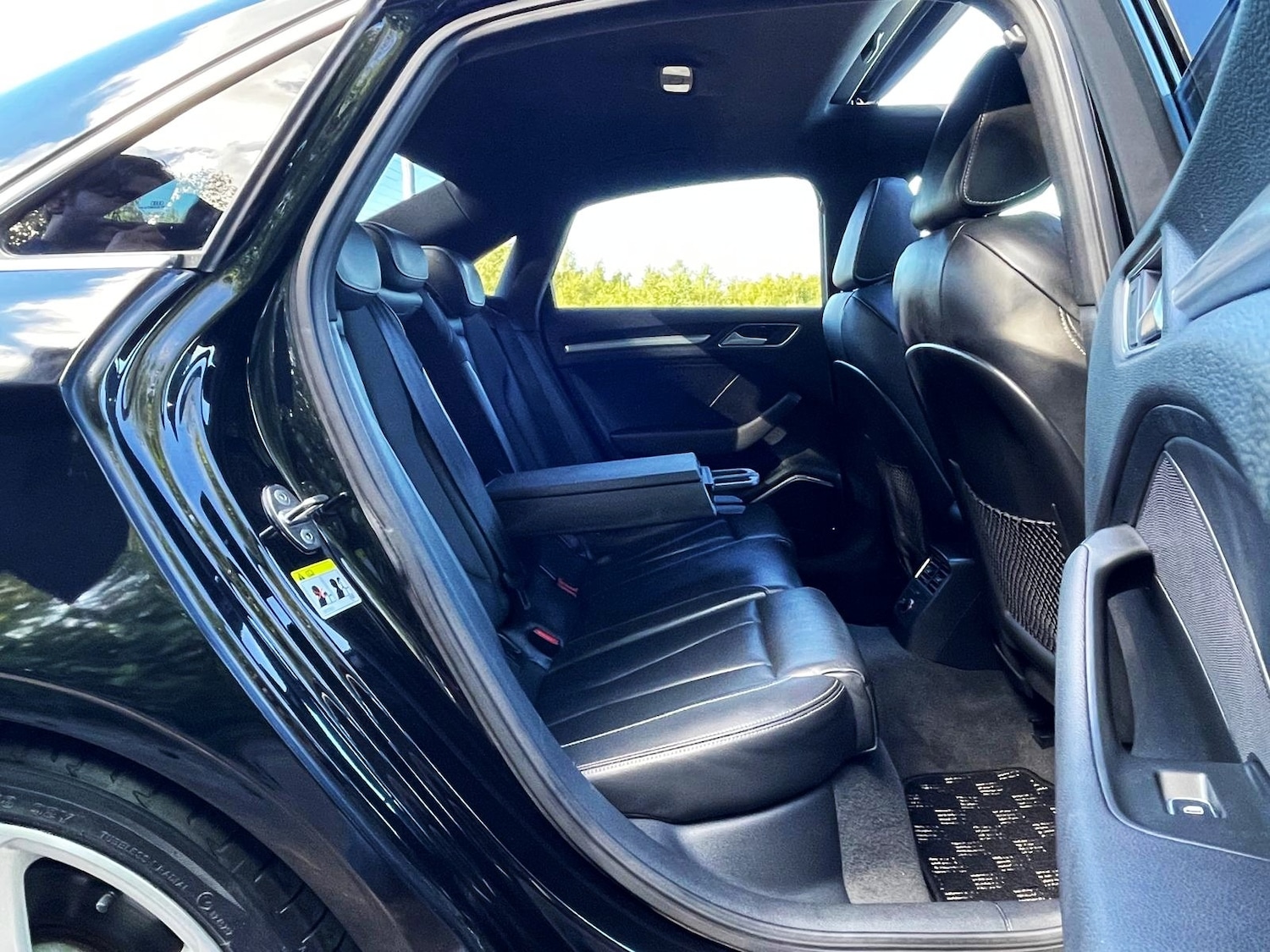 Used Audi S3 2015 for sale - 75945527: Photo 35