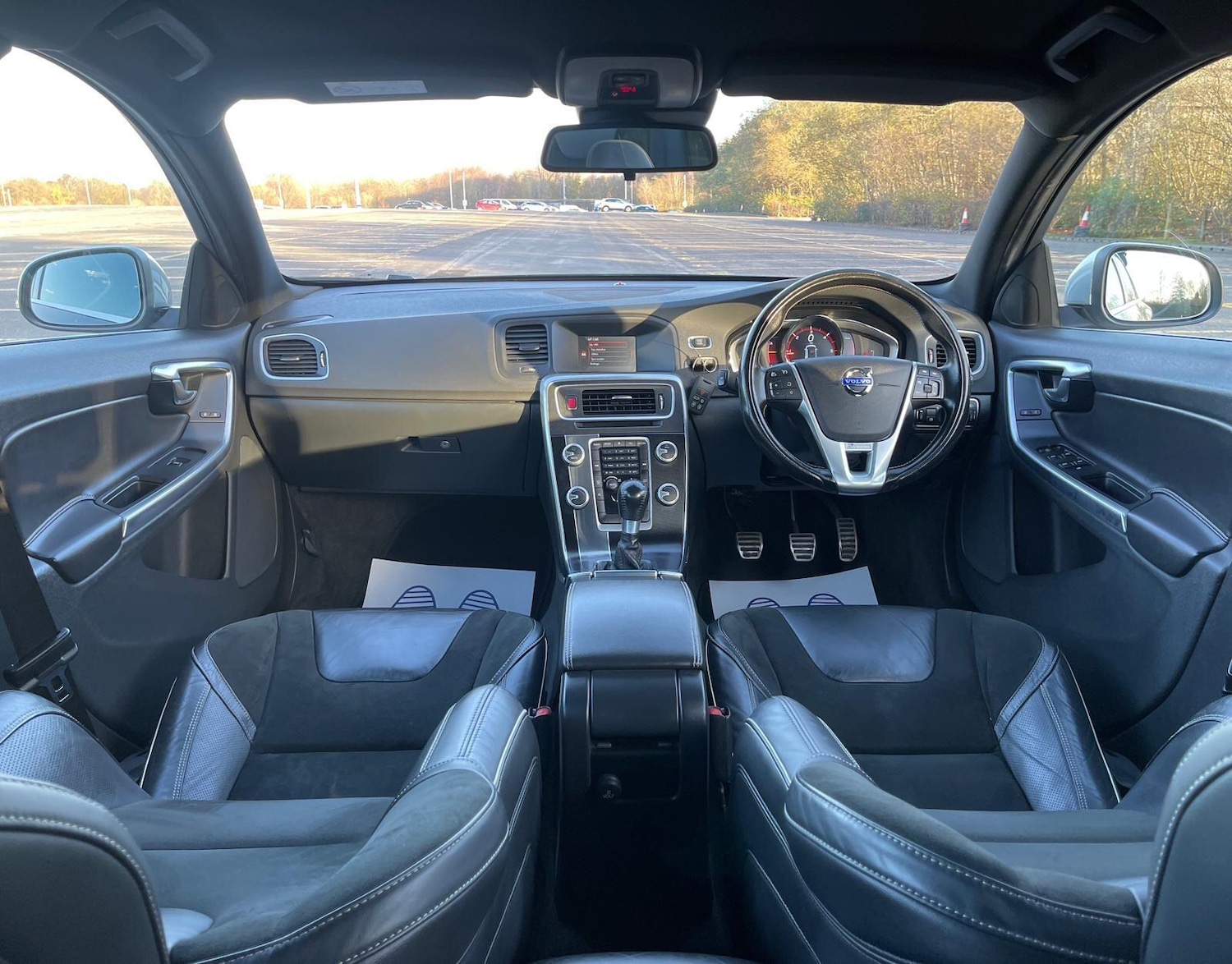 Used Volvo V60 2015 for sale - 76623148: Photo 14