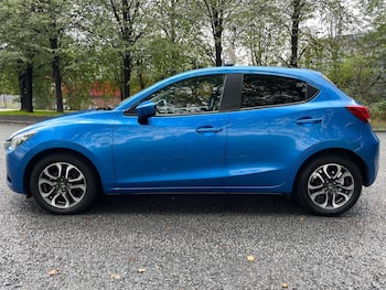 Used Mazda Mazda2 2015 for sale - 79828328: Photo