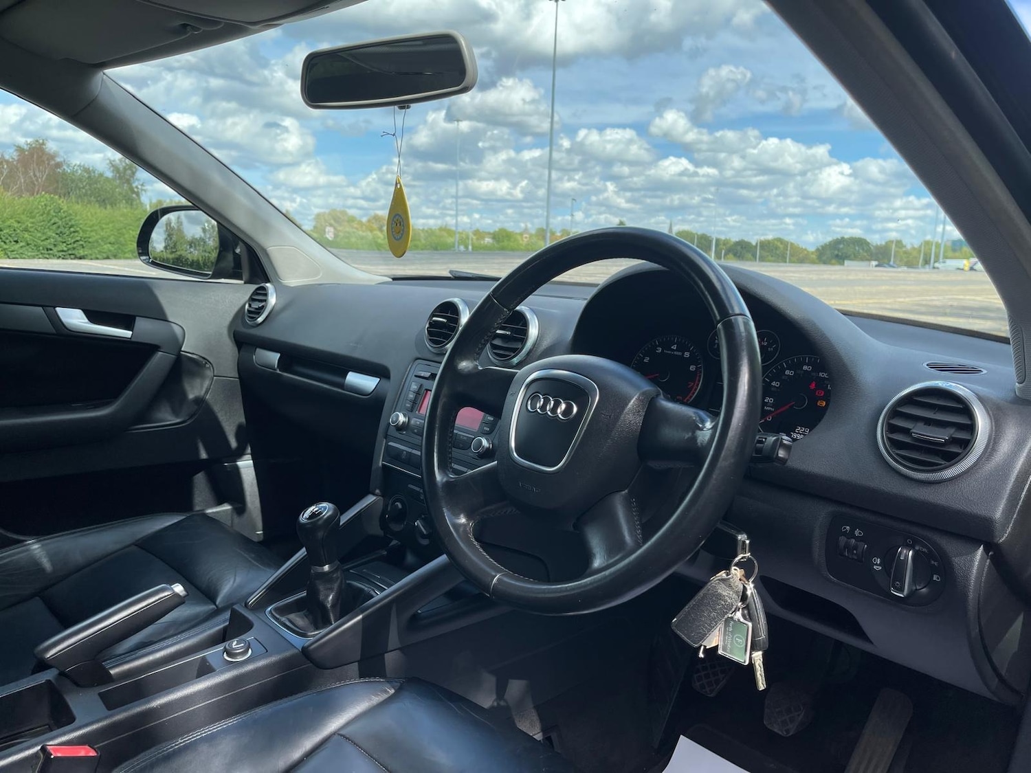 Used Audi A3 2010 for sale - 75725809: Photo 21