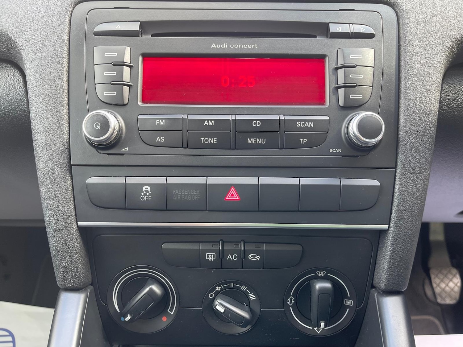 Used Audi A3 2010 for sale - 75725809: Photo 35