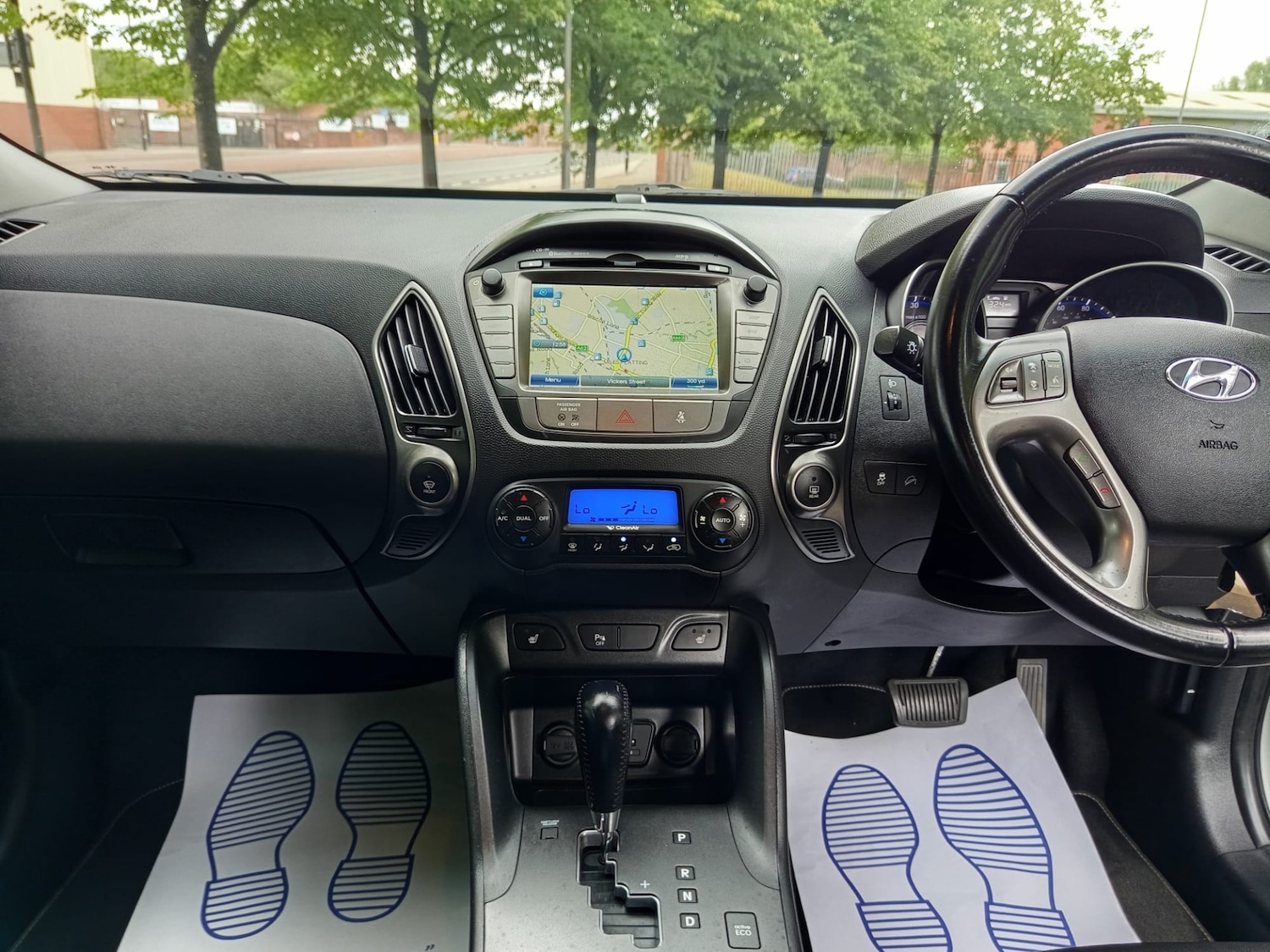 Vehicle 33
