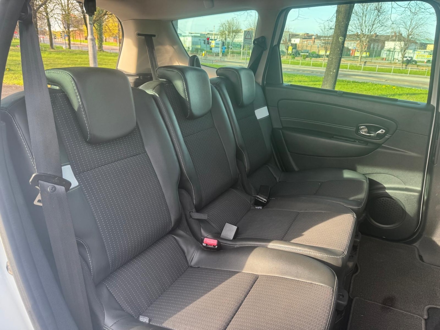 Used Renault Grand Scenic 2015 for sale - 78199028: Photo 16