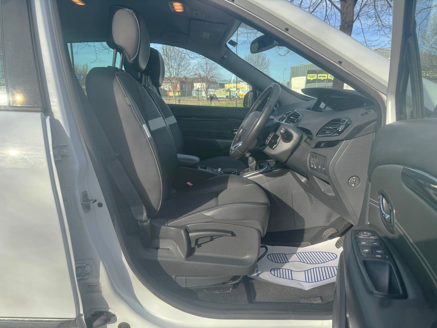 Used Renault Grand Scenic 2015 for sale - 78199028: Photo 20