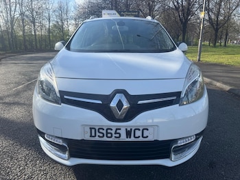 Used Renault Grand Scenic 2015 for sale - 78199028: Photo