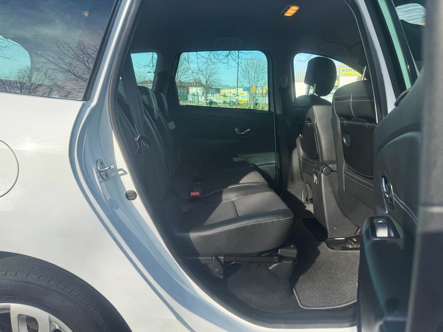 Used Renault Grand Scenic 2015 for sale - 78199028: Photo 48