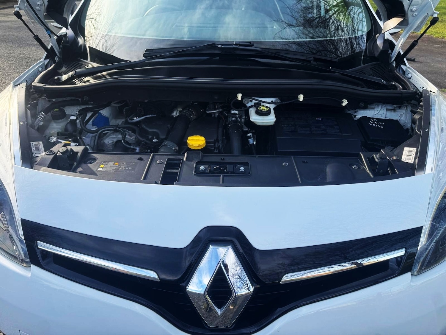 Used Renault Grand Scenic 2015 for sale - 78199028: Photo 52