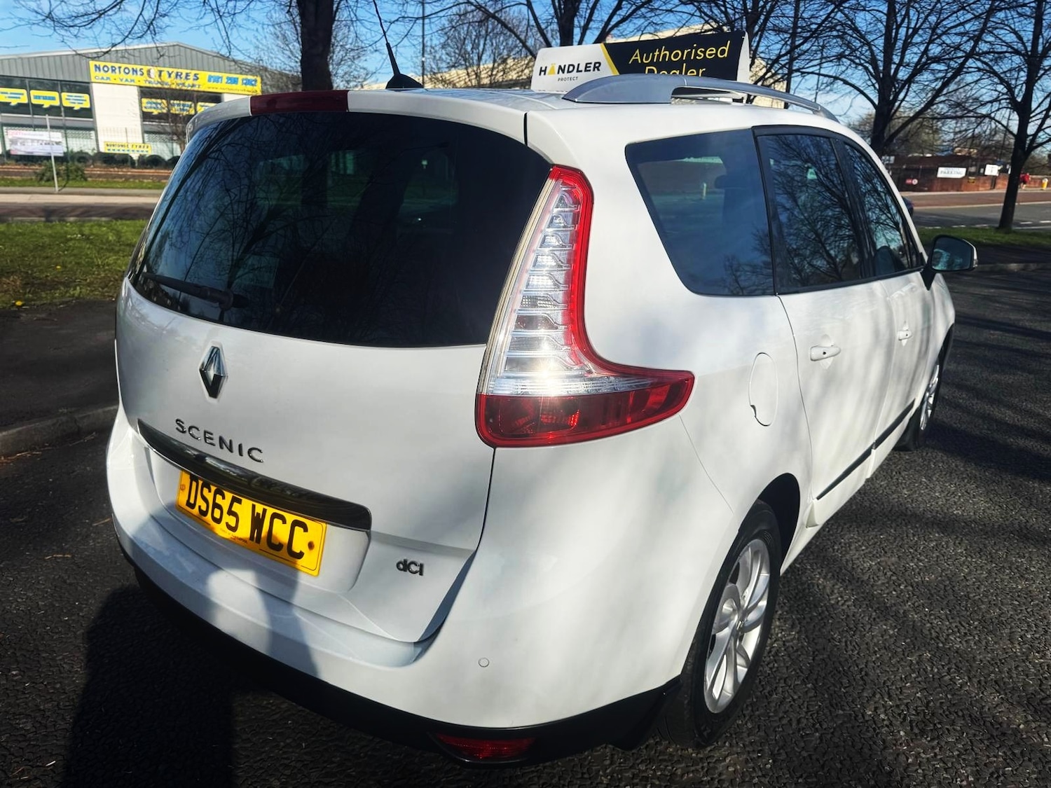 Used Renault Grand Scenic 2015 for sale - 78199028: Photo 8