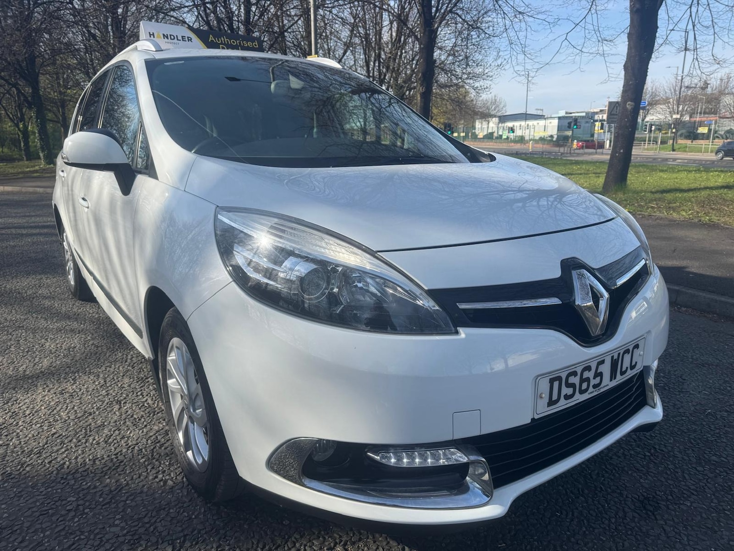 Used Renault Grand Scenic 2015 for sale - 78199028: Photo 9