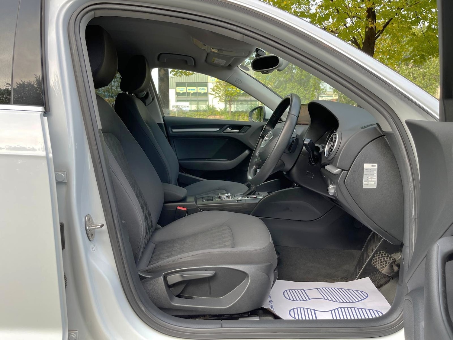 Vehicle 21
