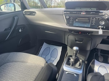 Used Citroen C4 Picasso 2016 for sale - 78132669: Photo