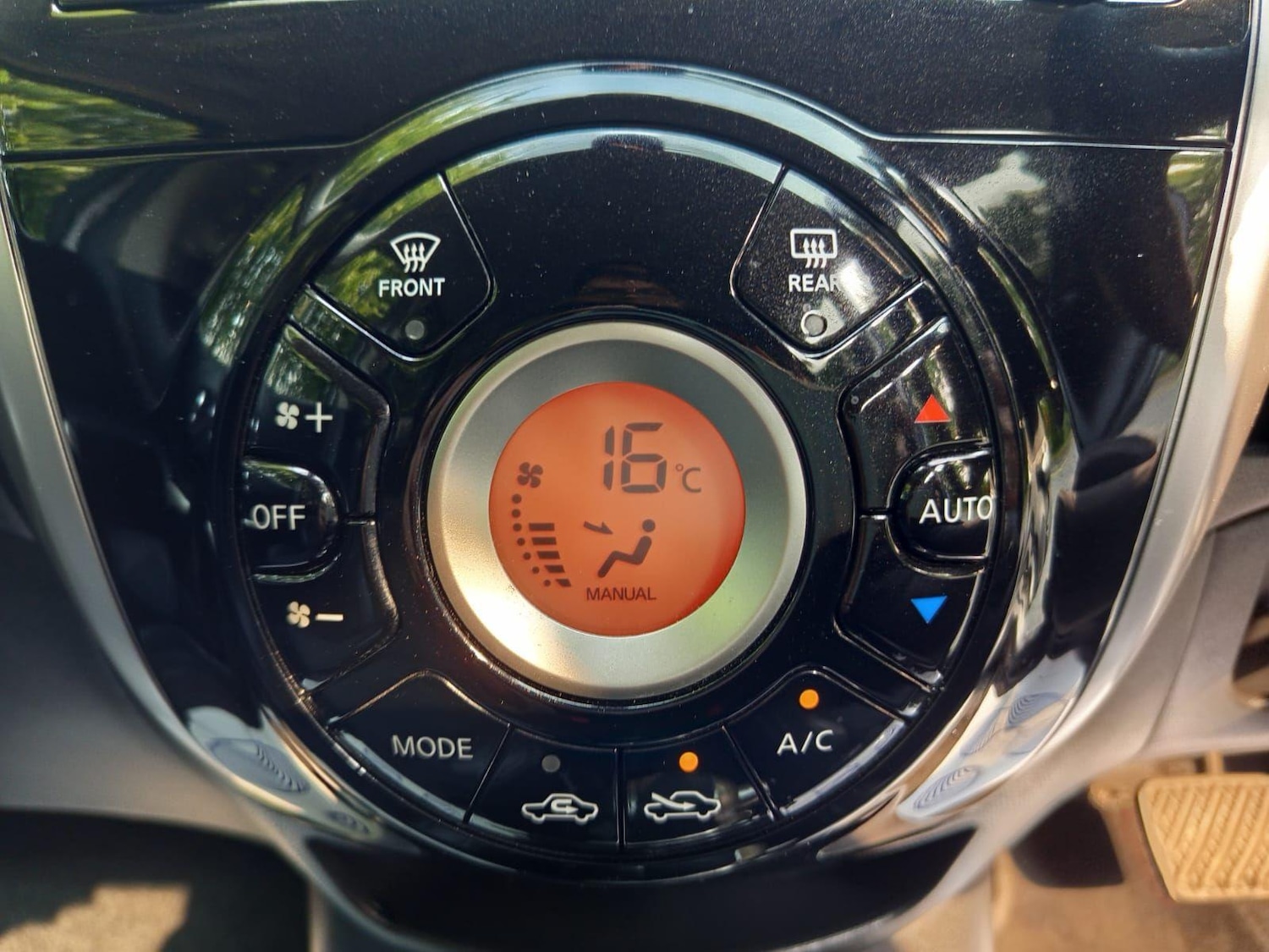 Used Nissan Note 2014 for sale - 76597678: Photo 40