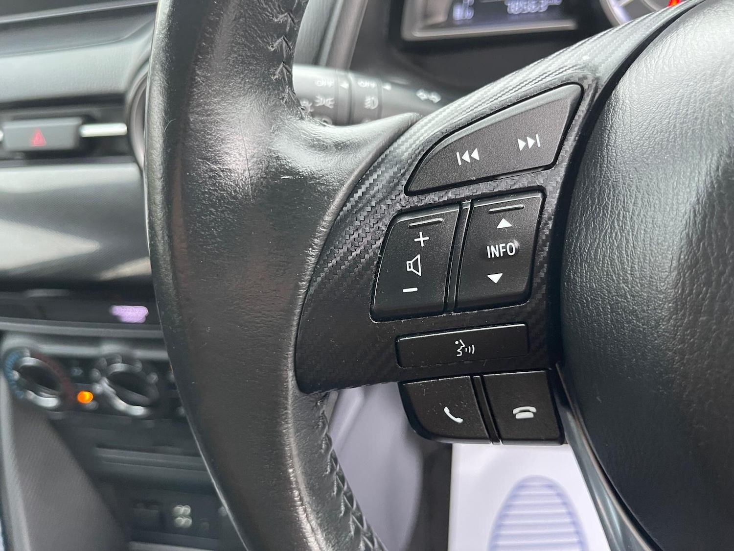 Used Mazda Mazda2 2015 for sale - 76623131: Photo 26