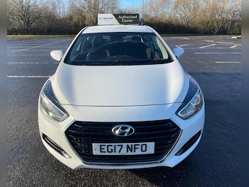 Used Hyundai i40 2017 for sale - 76854645: Photo