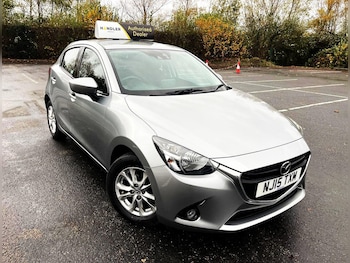 Used Mazda Mazda2 2015 for sale - 76593433: Photo