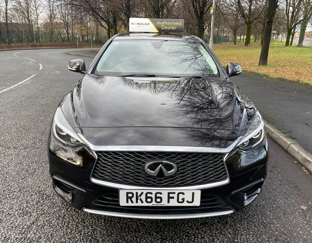 Used Infiniti Q30 2016 for sale - 76800779: Photo 2