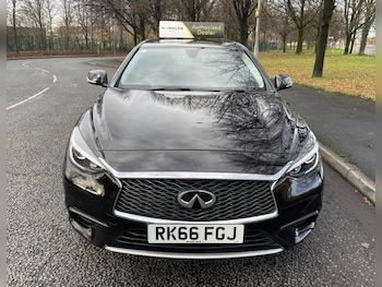 Used Infiniti Q30 2016 for sale - 76800779: Photo